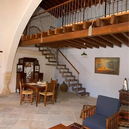 Apartment Porfyrios
